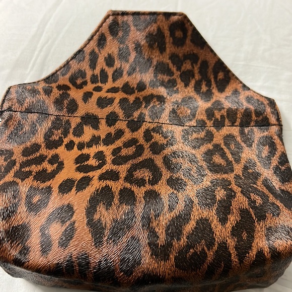 Small Animal Print Clutch - Picture 5 of 5